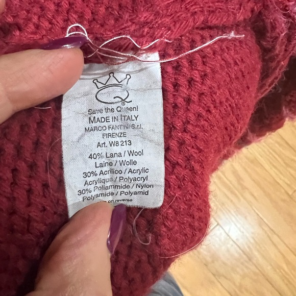 Elegant Red Button-Up Women's Sweater/coat - Picture 10 of 10